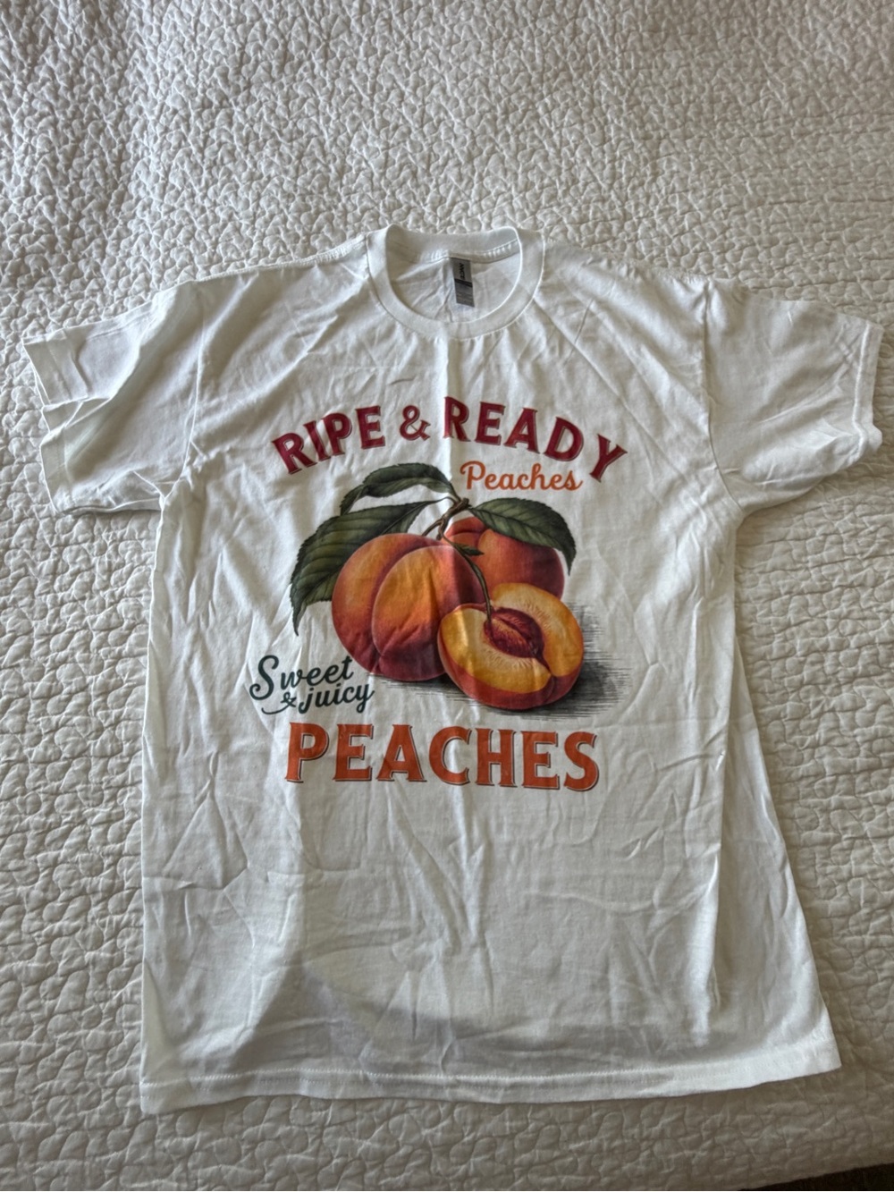 Ripe & Ready Peaches Graphic  Tee - White size L womens NWOT